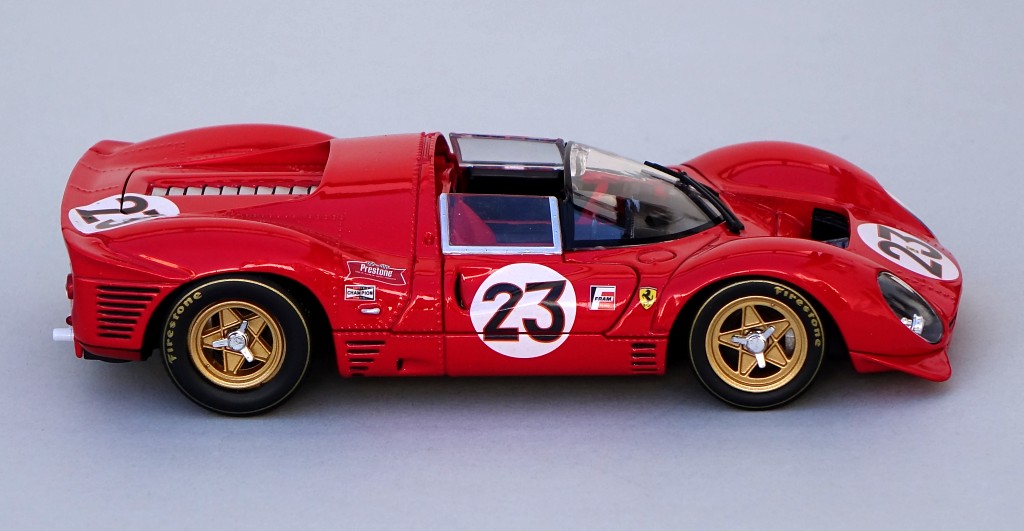 Pic:Ferrari 330P4