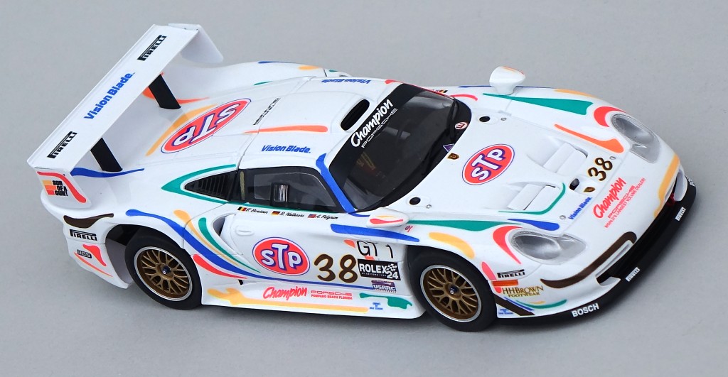 Pic:Champion Porsche GT1 1998