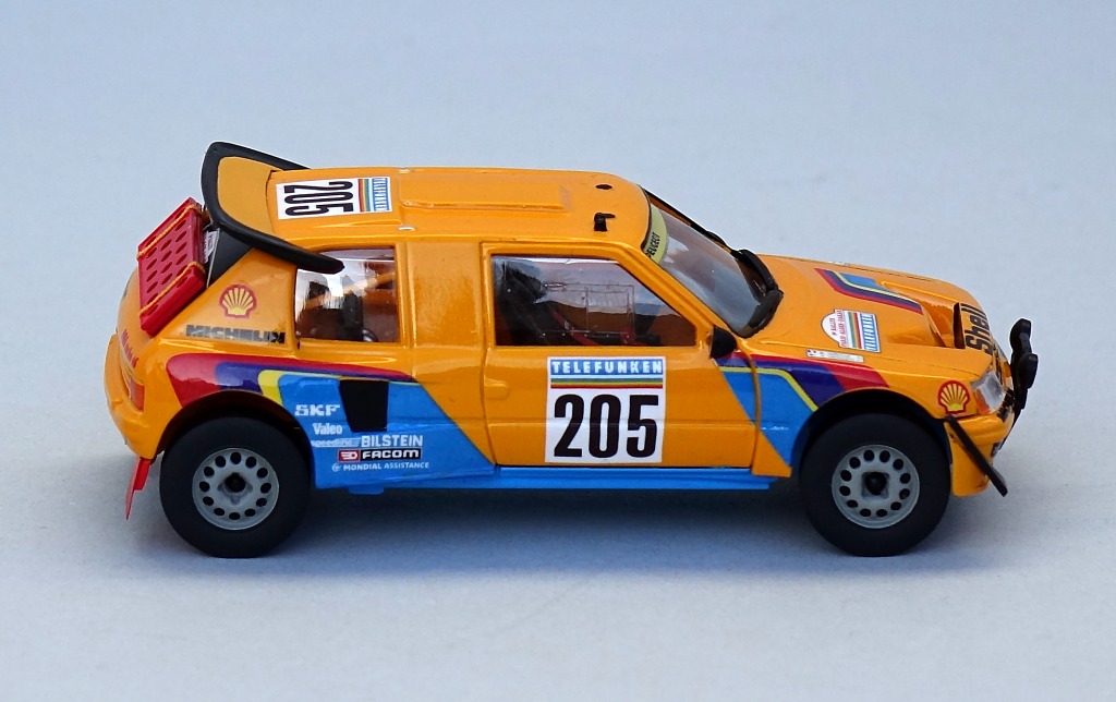 Pic: Peugeot 205 Turbo 16 Dakar
